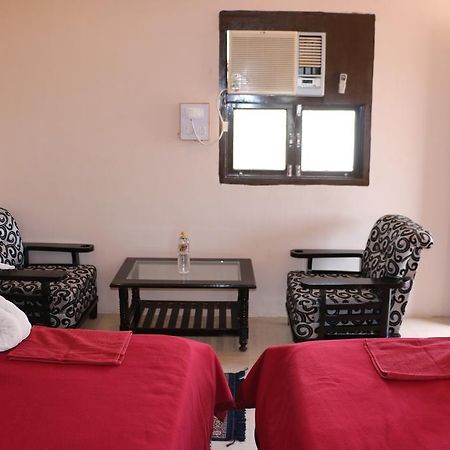 Kutch Safari Lodge Bhuj Buitenkant foto