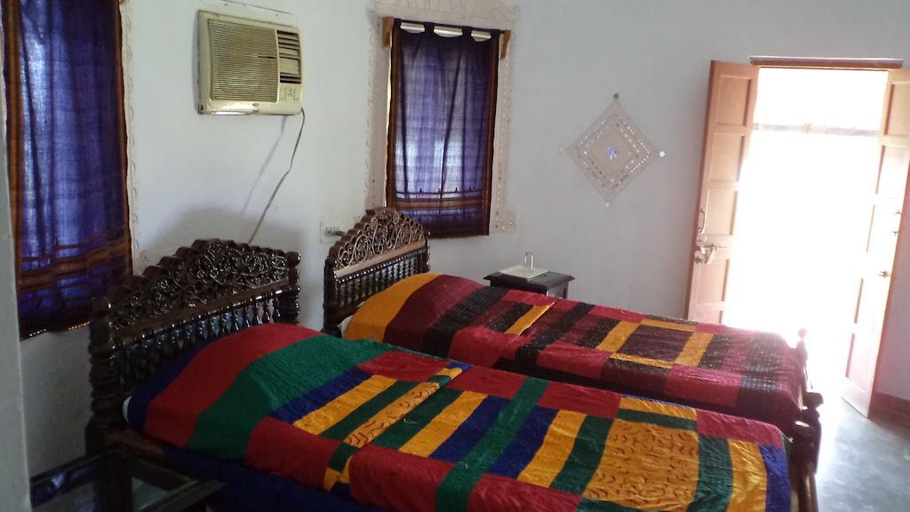 Kutch Safari Lodge Bhuj Kamer foto