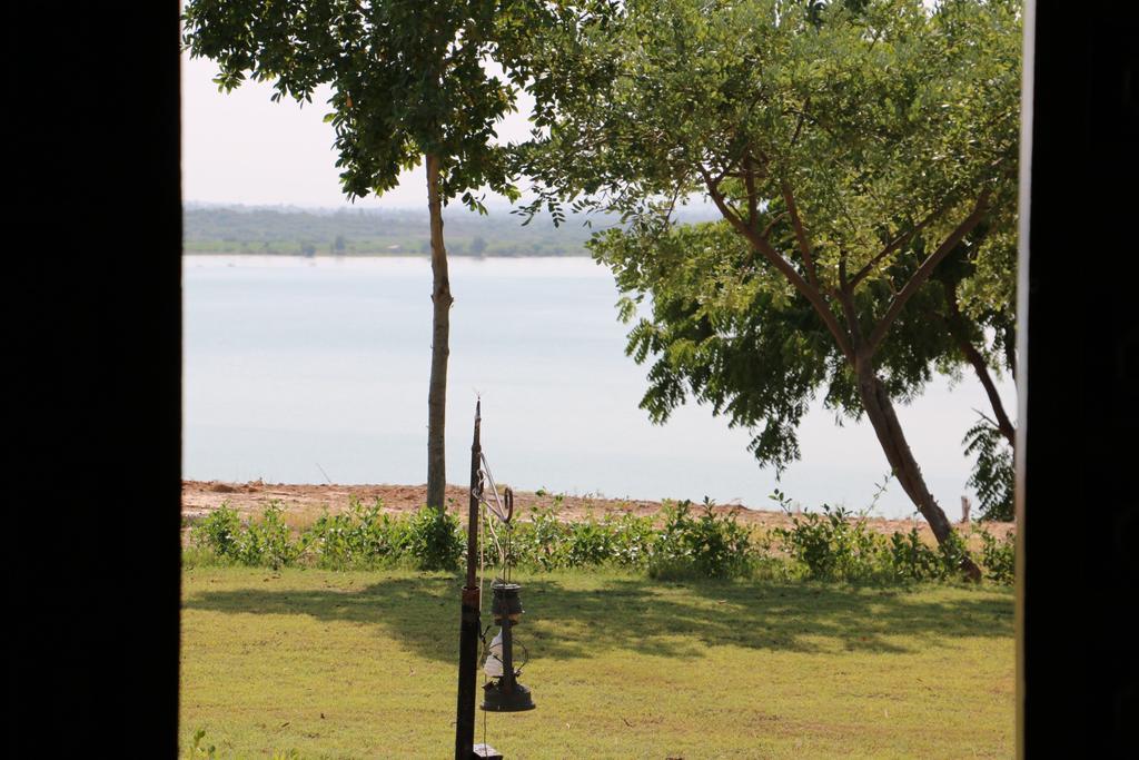 Kutch Safari Lodge Bhuj Buitenkant foto